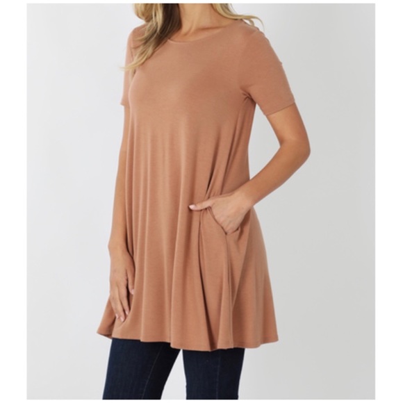 Zenana Outfitters Tops - 1 LEFT! | NEW “Cariñosa” tunic with pockets
